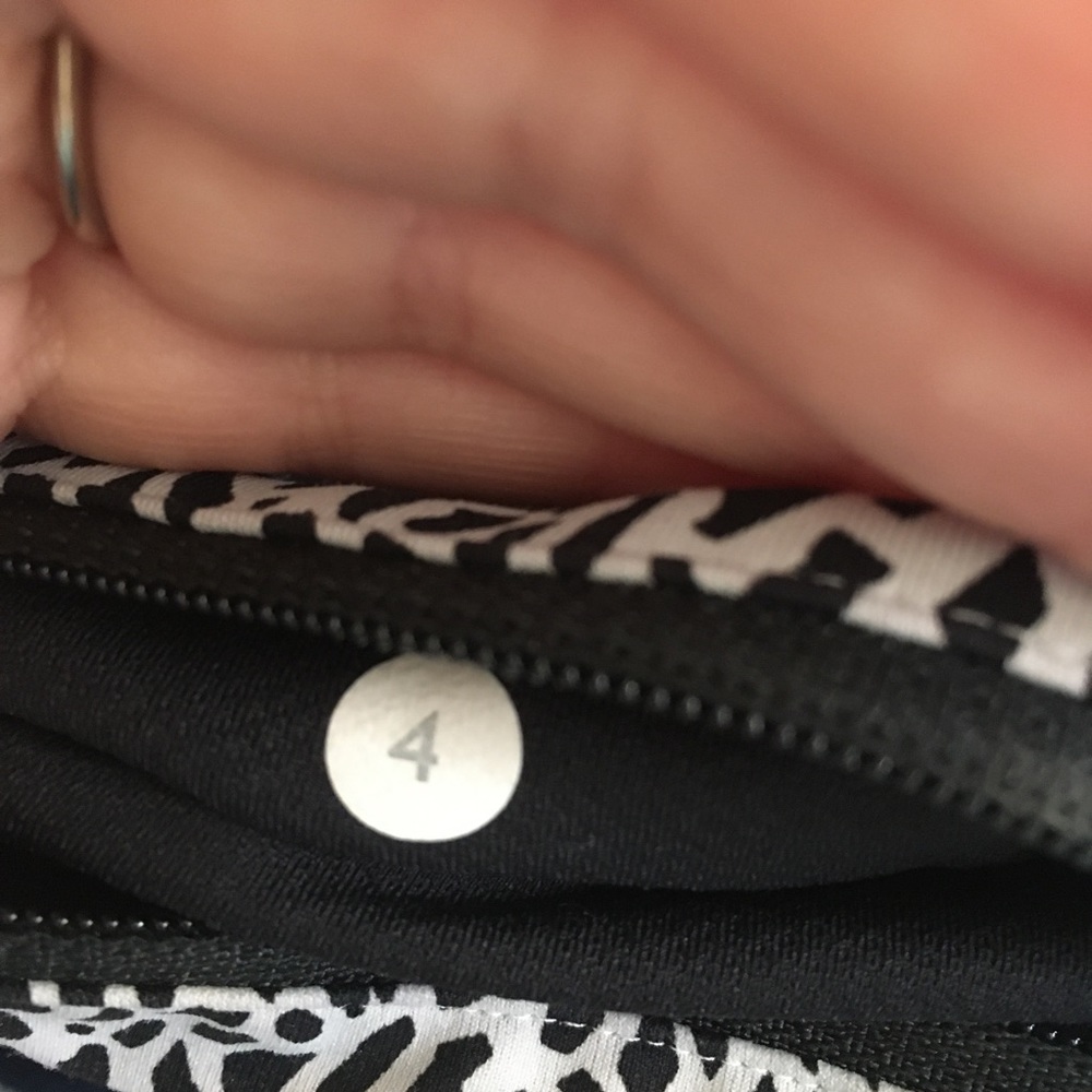 Lululemon Pace Rival Crops - Picture 8 of 9